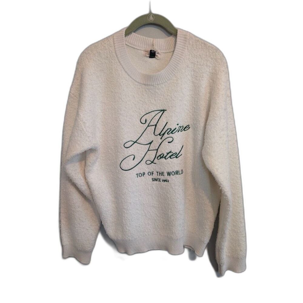 Universal Thread Alpine Hotel Sweater Cream Size L NWT